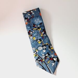 Disney Vintage‎ Mickey Mouse Sports Novelty Fun Tie